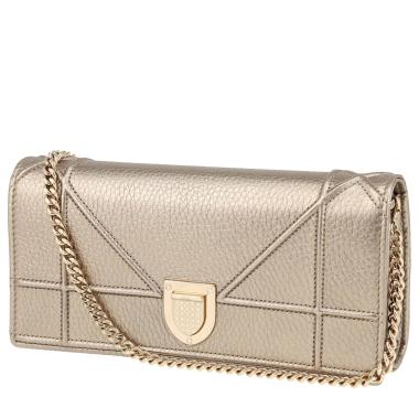 Bolso bandolera Dior  Wallet on Chain en cuero dorado