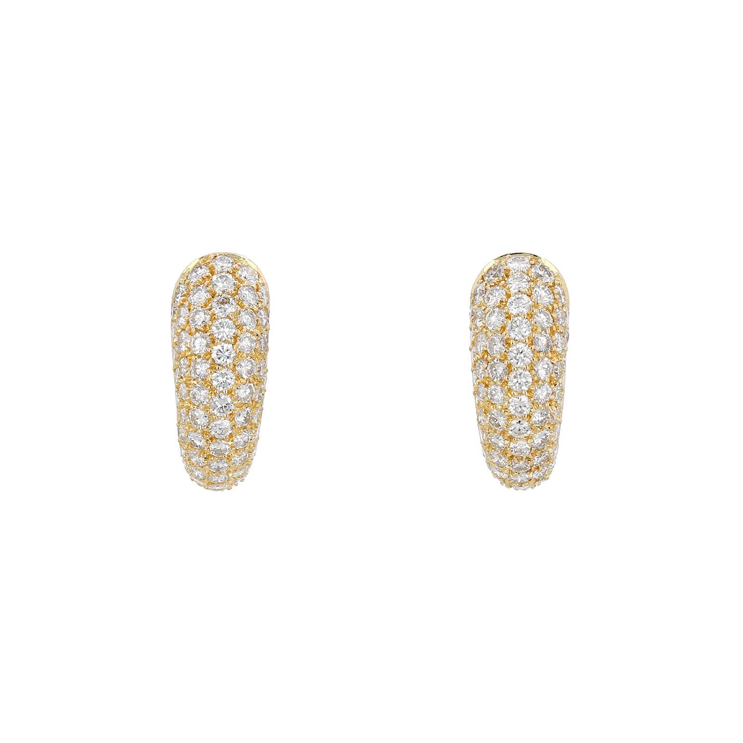 Paire de boucles d'oreilles Vintage  en or jaune et diamants
