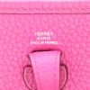 Borsa a tracolla Hermès  Mini Evelyne in pelle taurillon clemence rosa azalea - Detail D2 thumbnail