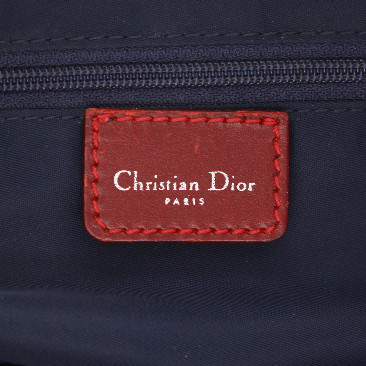 Dior   handbag  in grey logo canvas  and red leather - Detail D2