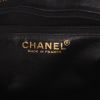 Chanel  Medaillon handbag  in black grained leather - Detail D2 thumbnail