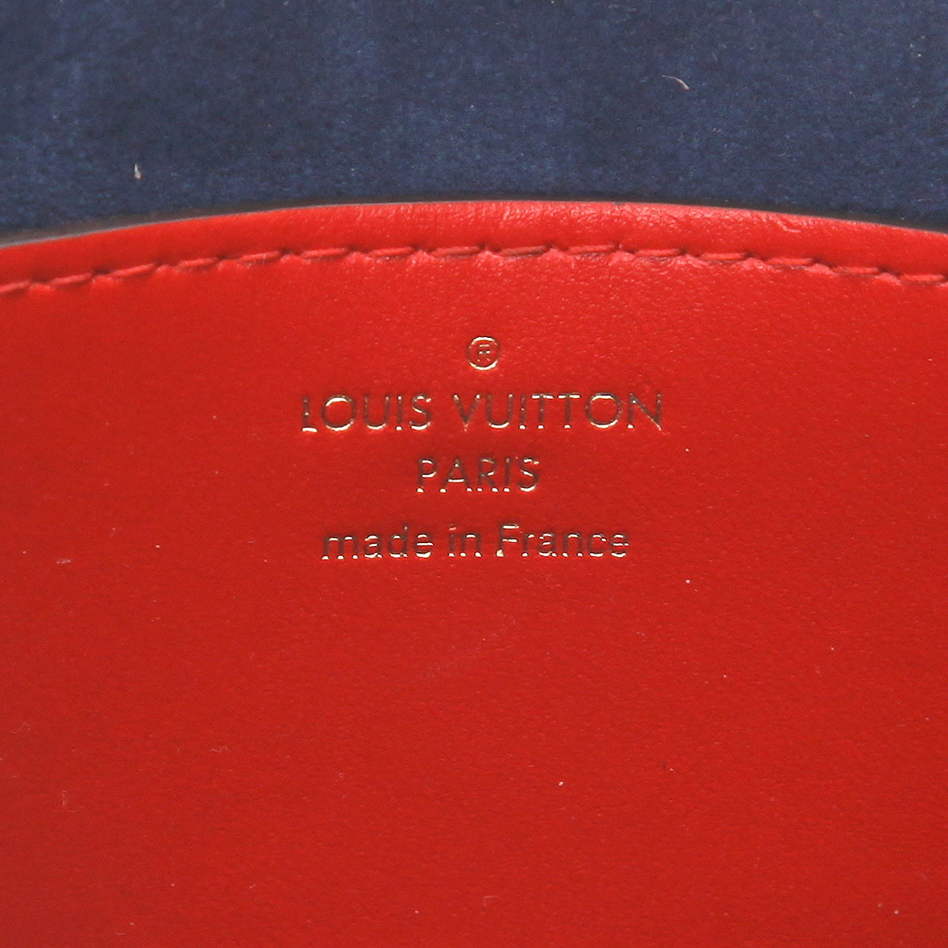 Sac à main Louis Vuitton  Twist en toile denim bleue et cuir rouge - Detail D2