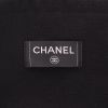 Shopping bag Chanel   in tessuto di spugna nero e rosso - Detail D2 thumbnail