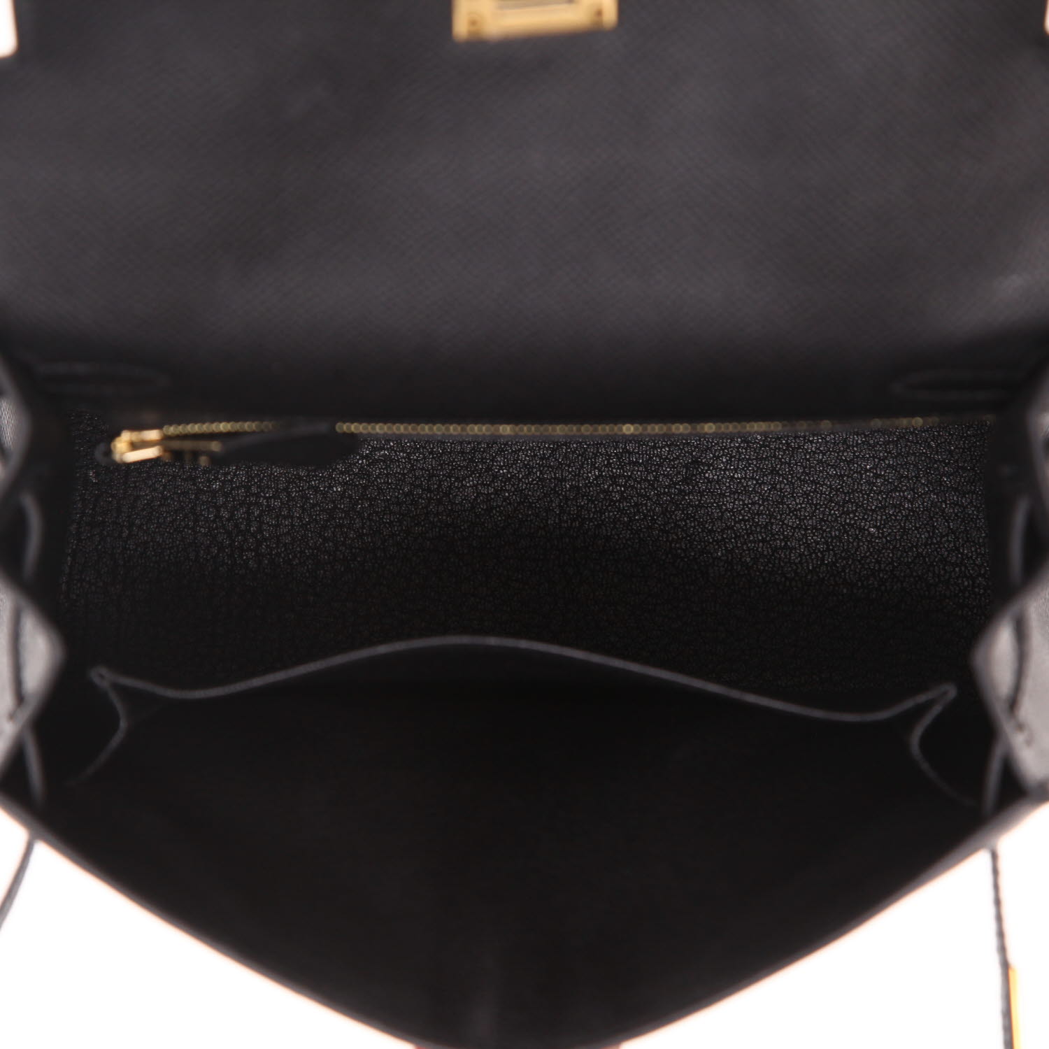 Hermès  Kelly 25 cm handbag  in black epsom leather - Detail D3