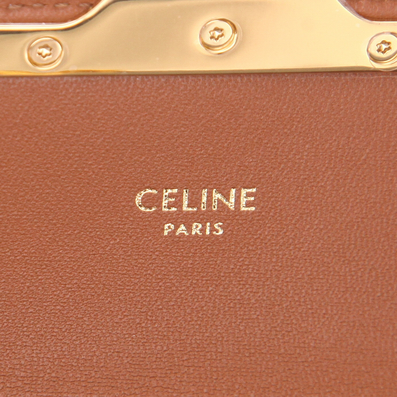 Sac à main Celine  Claude en toile Triomphe et cuir marron - Detail D2
