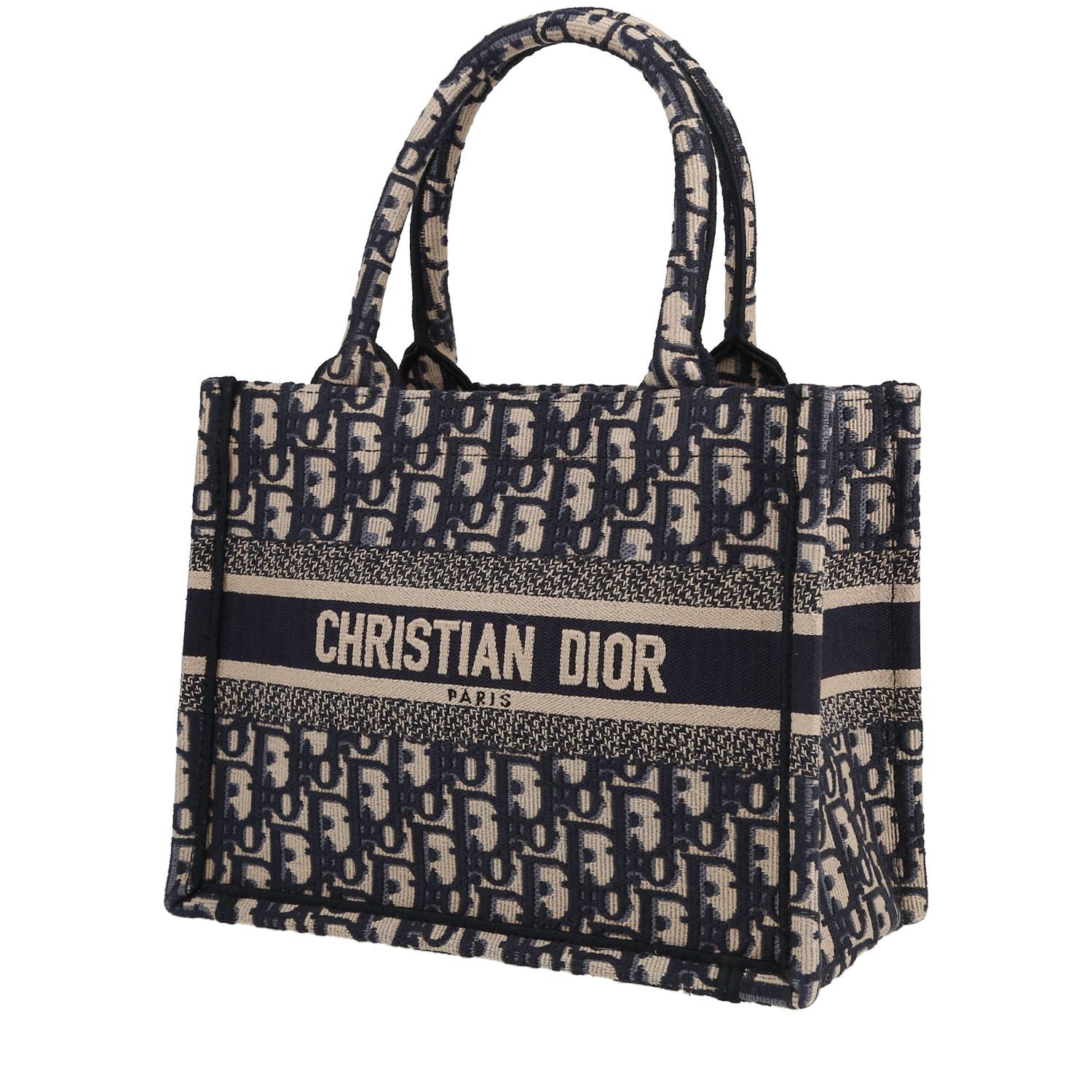 Sac cabas Dior Book Tote 410102 d occasion Cra wallonieShops AMIRI Nylon Wash Bag