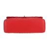 Bolso de mano Chanel  Timeless Jumbo en cuero acolchado rojo - Detail D1 thumbnail