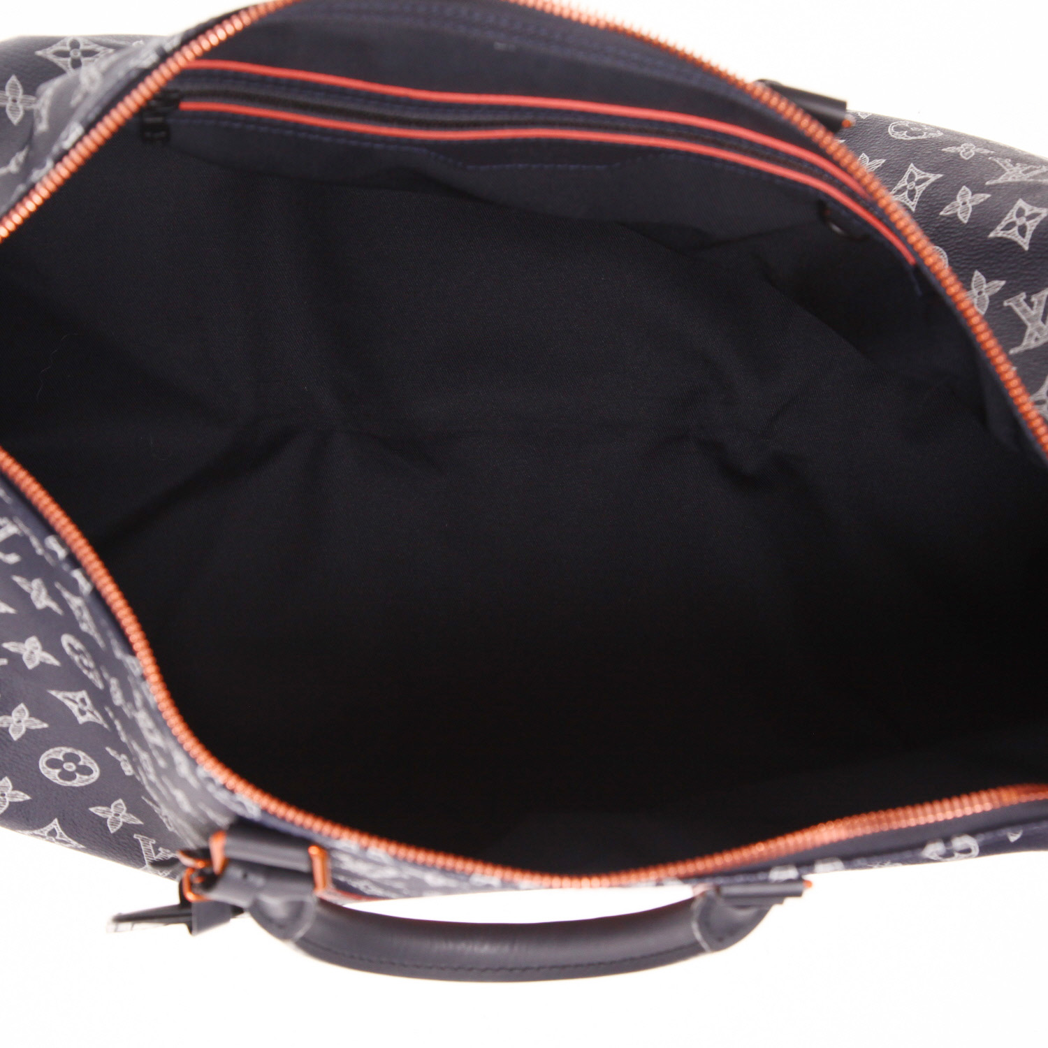 Louis Vuitton   travel bag  in blue, white and pink monogram canvas  and blue leather - Detail D7