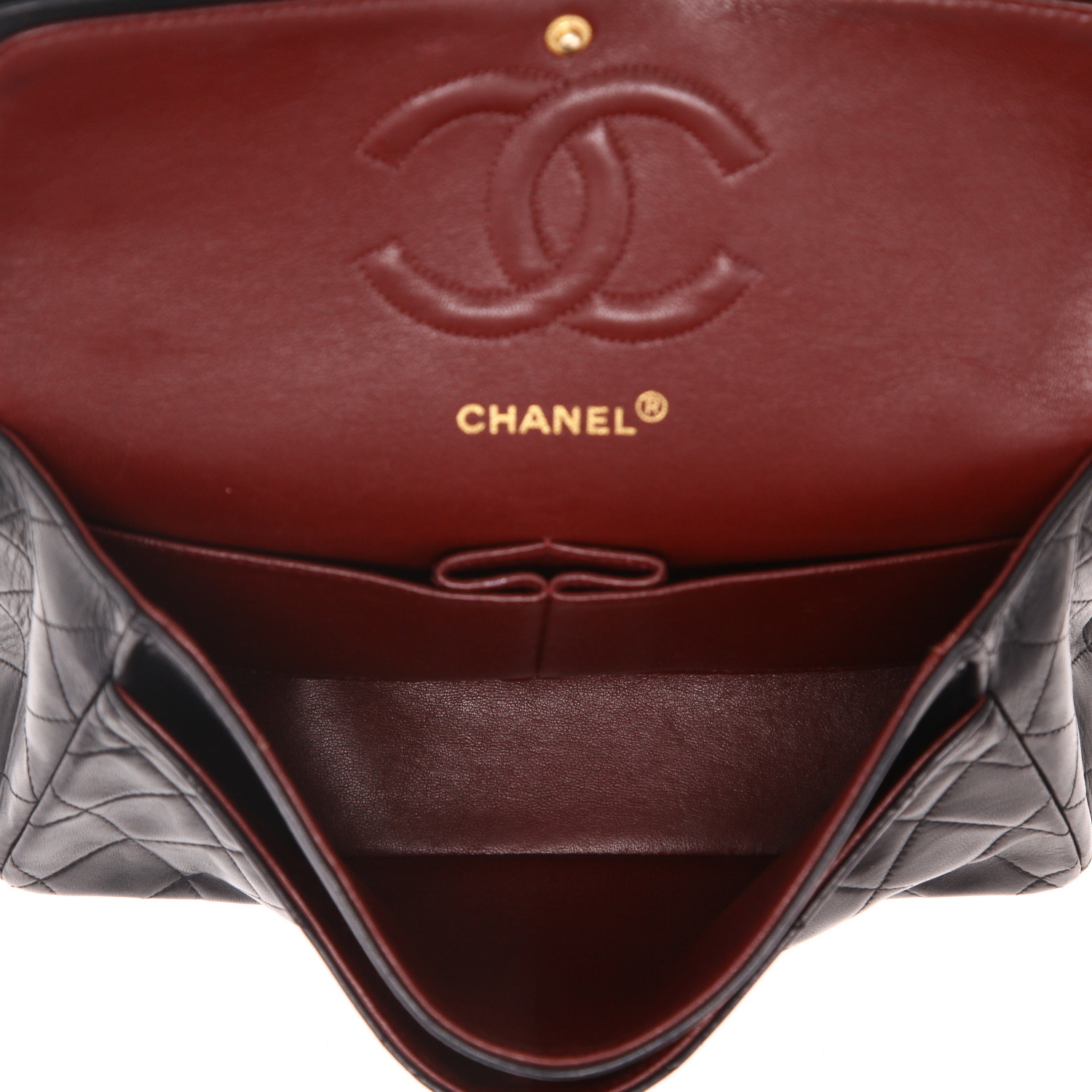 Bolso de mano Chanel  Timeless Classic en cuero acolchado negro - Detail D3