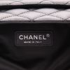 Sac à main Chanel  Shopping GST en cuir grainé matelassé noir - Detail D2 thumbnail