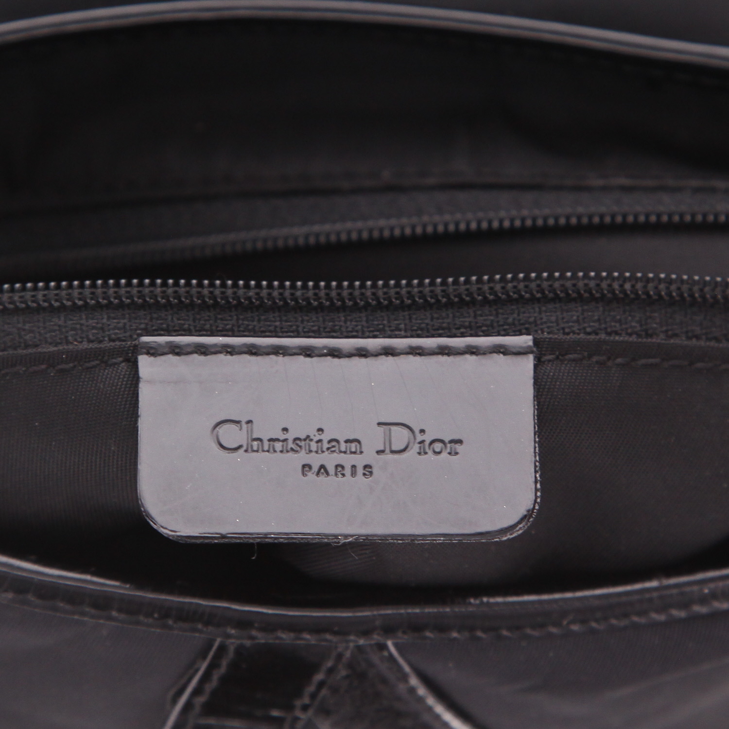 Sac à main Dior  Saddle en toile noire et cuir noir - Detail D2