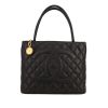 Chanel  Medaillon handbag  in black quilted grained leather - 360 thumbnail