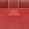 Hermès  Jige small model  pouch  in red Courchevel leather - Detail D2 thumbnail