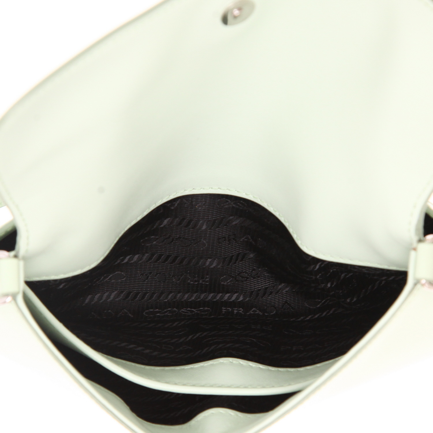 Sac à main Prada  Cleo en cuir vert-d'eau - Detail D3