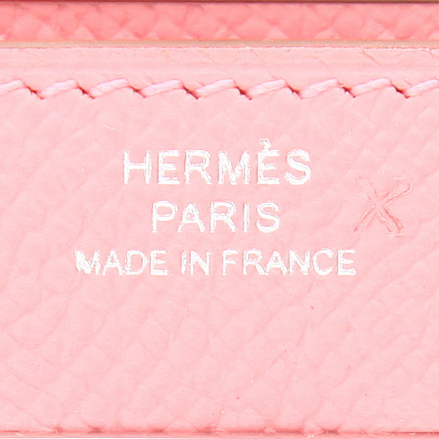 Hermès  Kelly To Go handbag/clutch  in Rose Confetti epsom leather - Detail D2