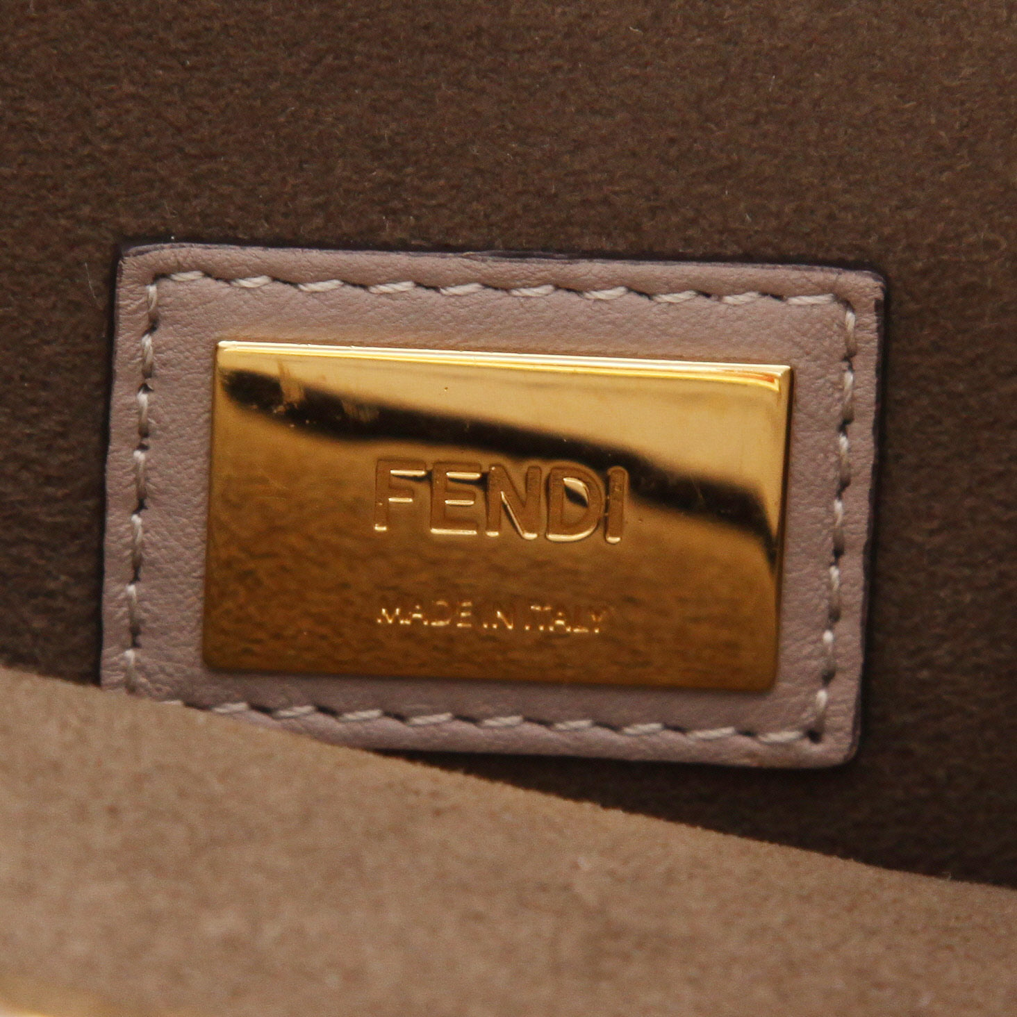 Fendi  Peekaboo ISeeU medium model  shoulder bag  in taupe leather - Detail D2