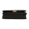 Bolso bandolera Chanel  Wallet on Chain 19 en cuero acolchado negro - Detail D1 thumbnail