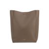 Bolso de mano Celine  Sac Sangle en cuero granulado color topo - 360 thumbnail