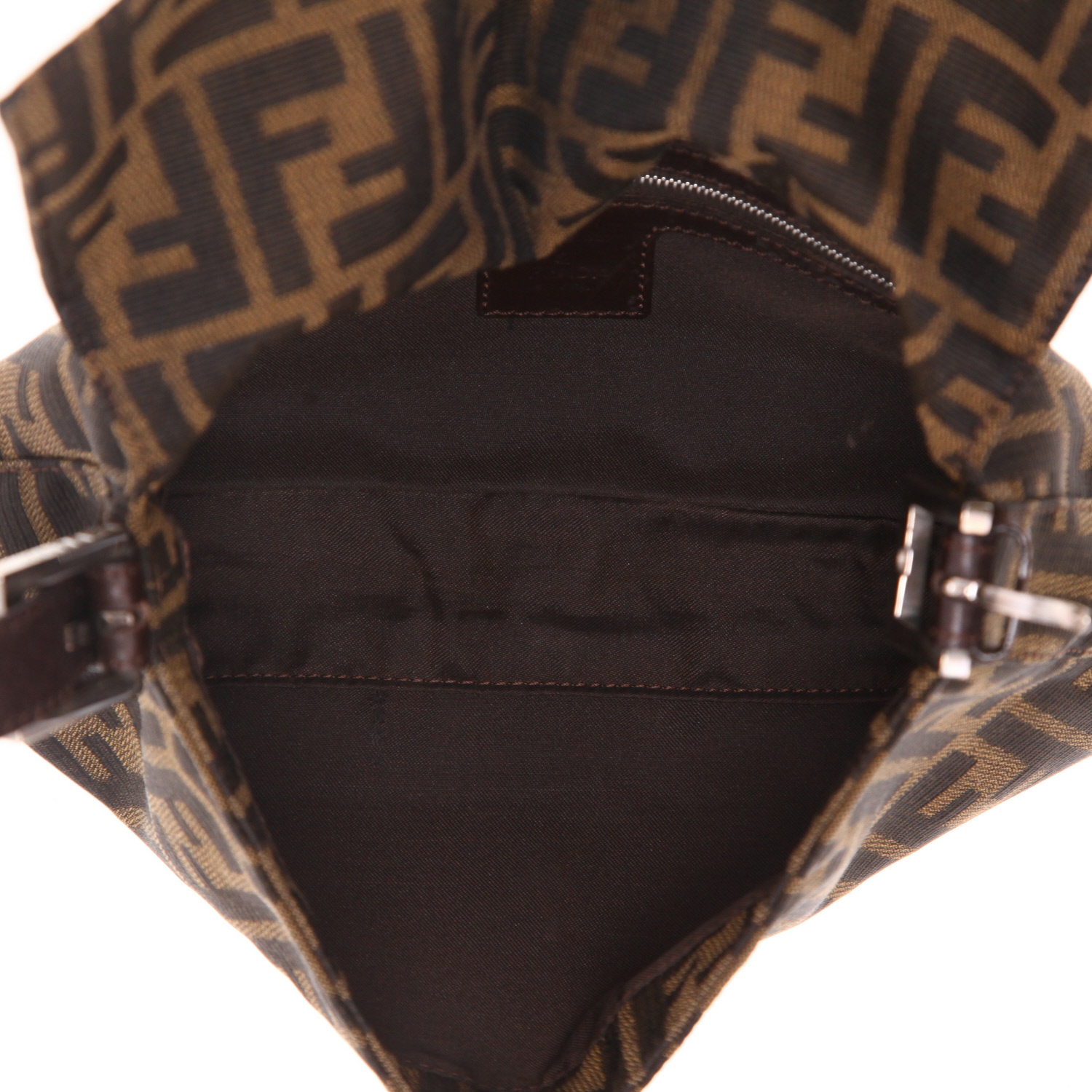 Bolso de mano Fendi  Baguette en lona monogram marrón y cuero marrón - Detail D3