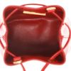 Bolso bandolera Prada  Triangle mini  en charol rojo - Detail D3 thumbnail