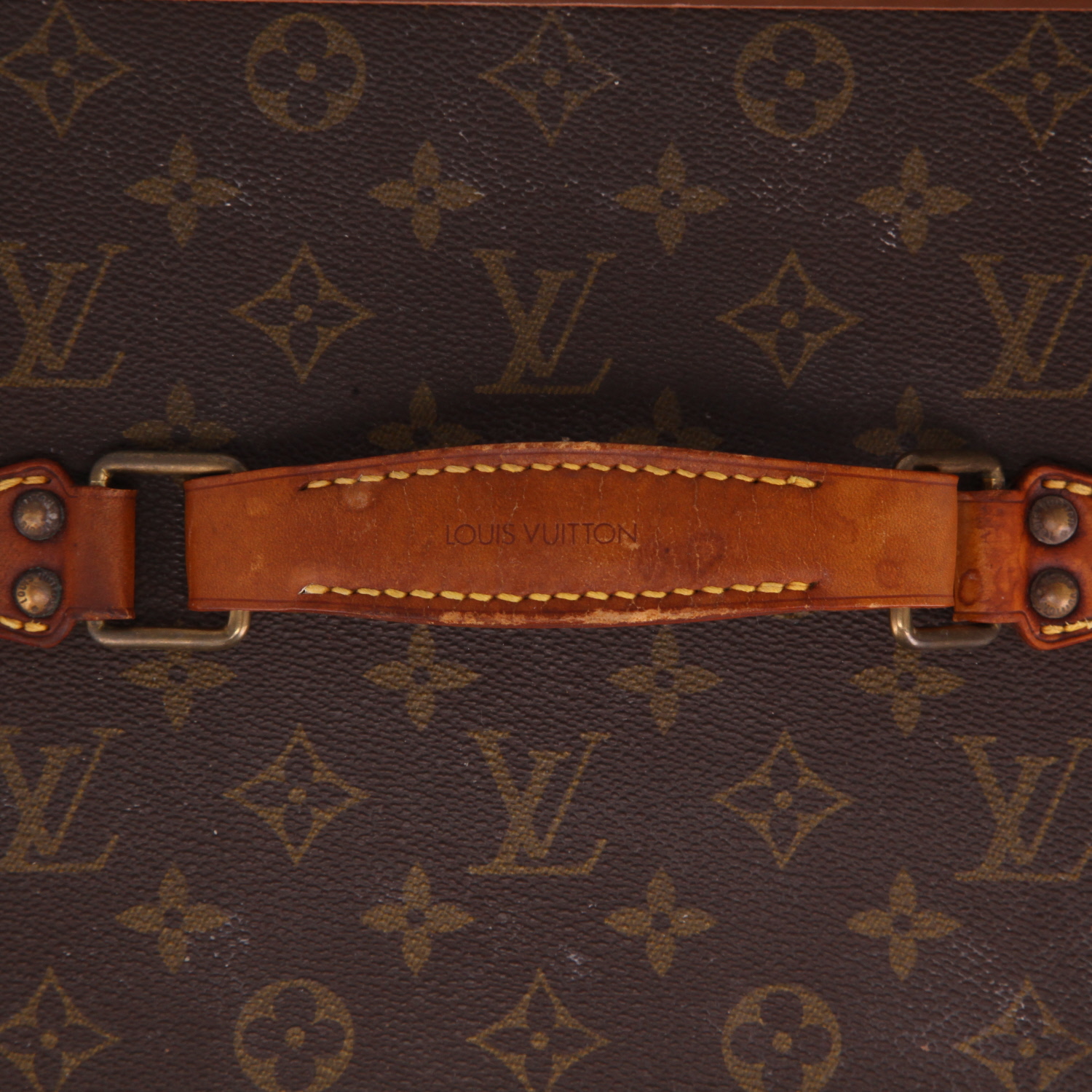 Vanity Louis Vuitton  Boîte à Pharmacie en lona Monogram marrón - Detail D2