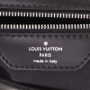 Bolso bandolera Louis Vuitton  Messenger en cuero taiga negro y lona negra - Detail D2 thumbnail