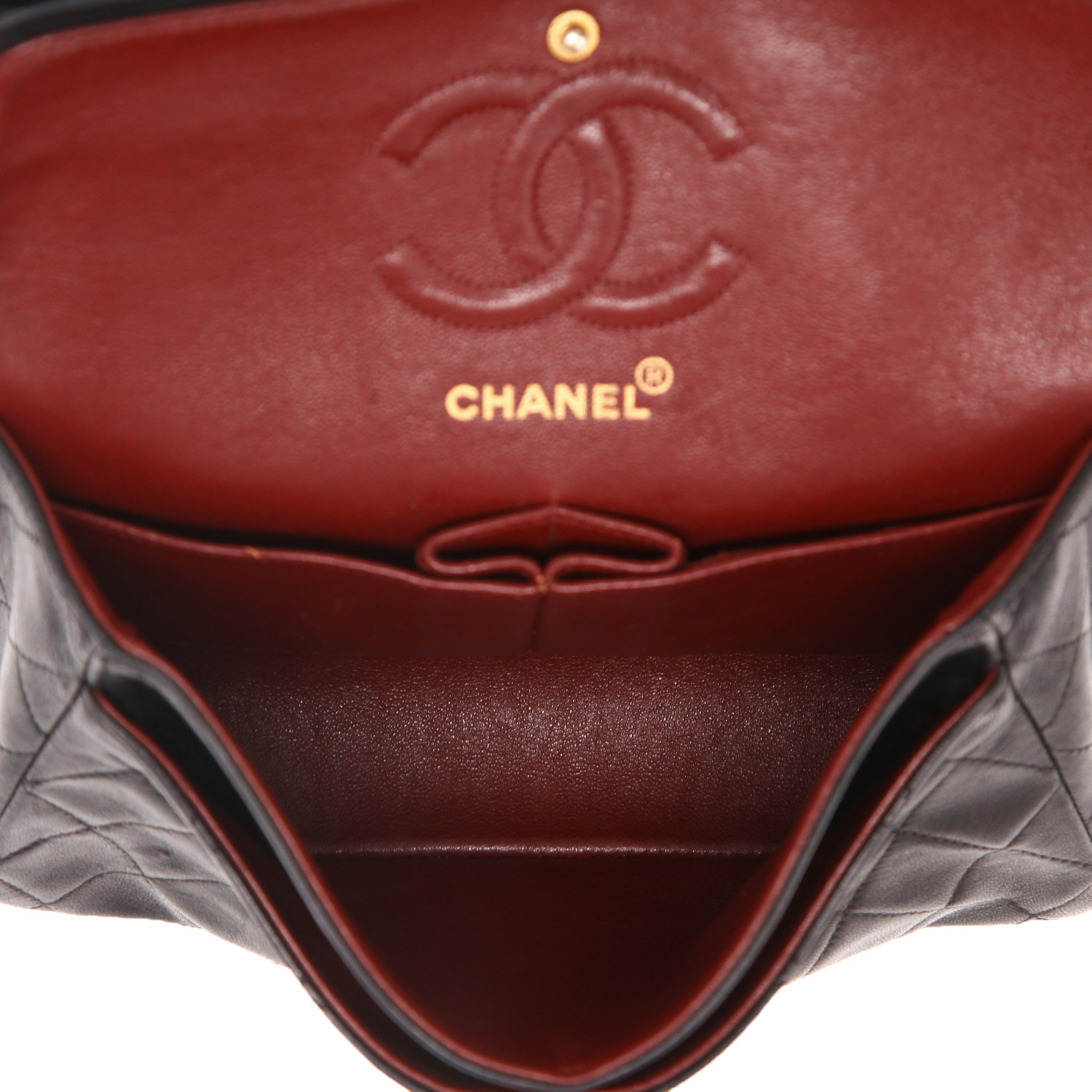 Chanel  Timeless Petit handbag  in black quilted leather - Detail D3