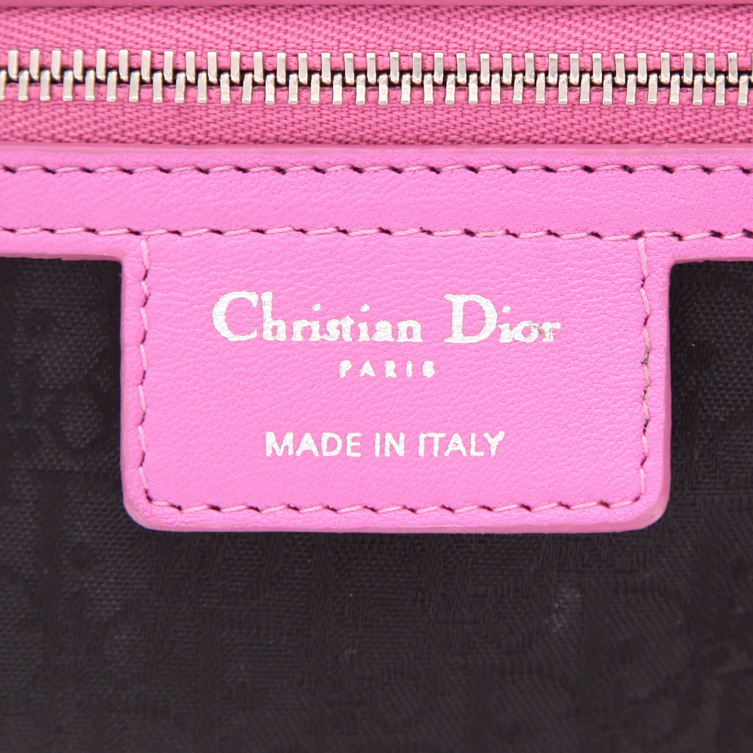 Bolso Dior Lady Dior, modelo grande, en piel de mimbre rosa - Detail D2