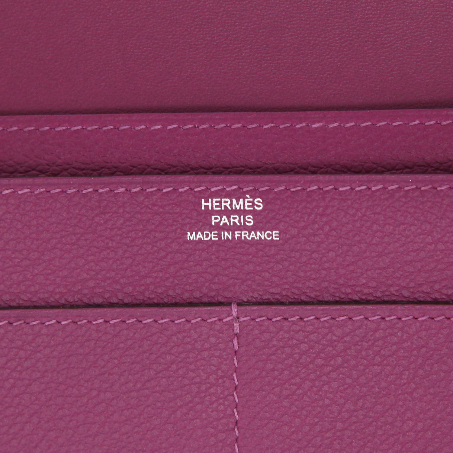 Portefeuille Hermès  Dogon en cuir Swift violet Anemone - Detail D2