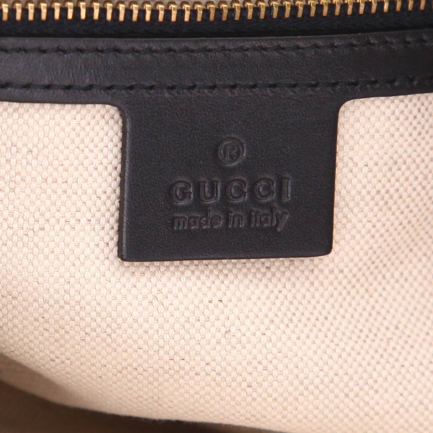 Gucci   handbag  in beige and blue "sûpreme GG" canvas  and blue leather - Detail D2