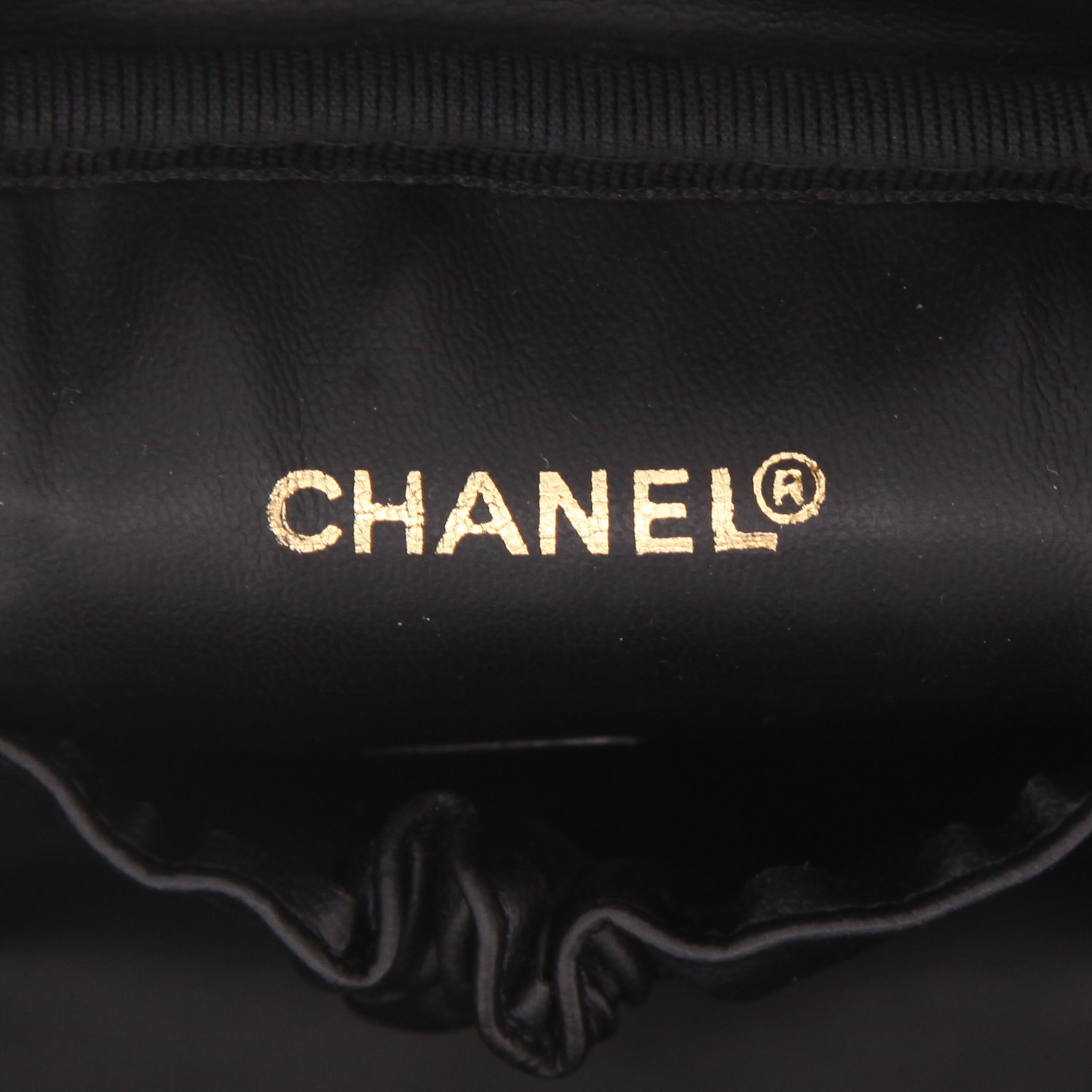 Beauty Chanel  Vanity in pelle nera - Detail D2