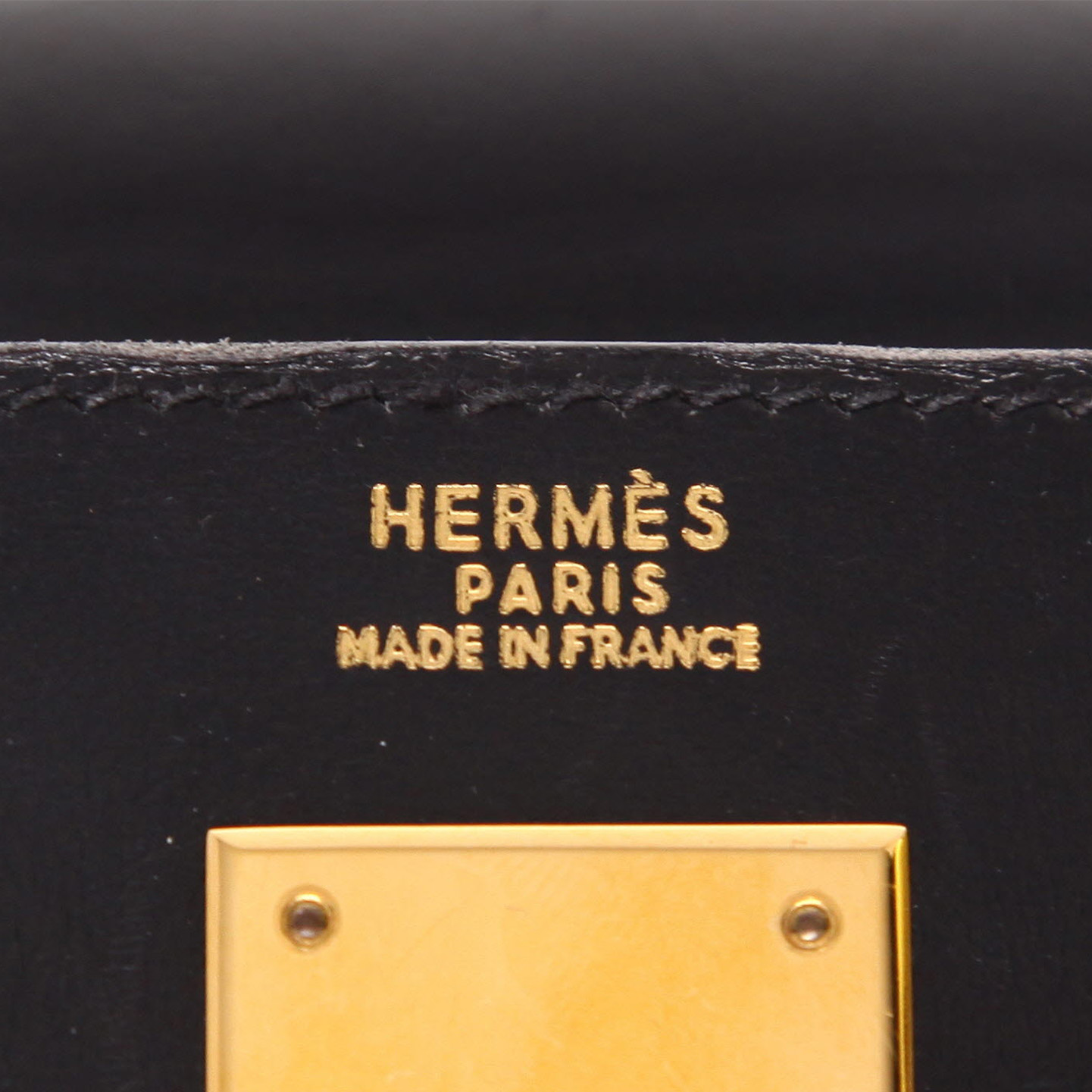 Sac à main Hermès  Kelly 32 cm en cuir box noir - Detail D2