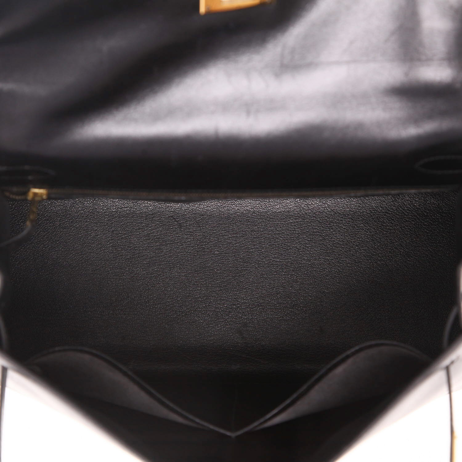 Bolso de mano Hermès  Kelly 32 cm en cuero box negro - Detail D3