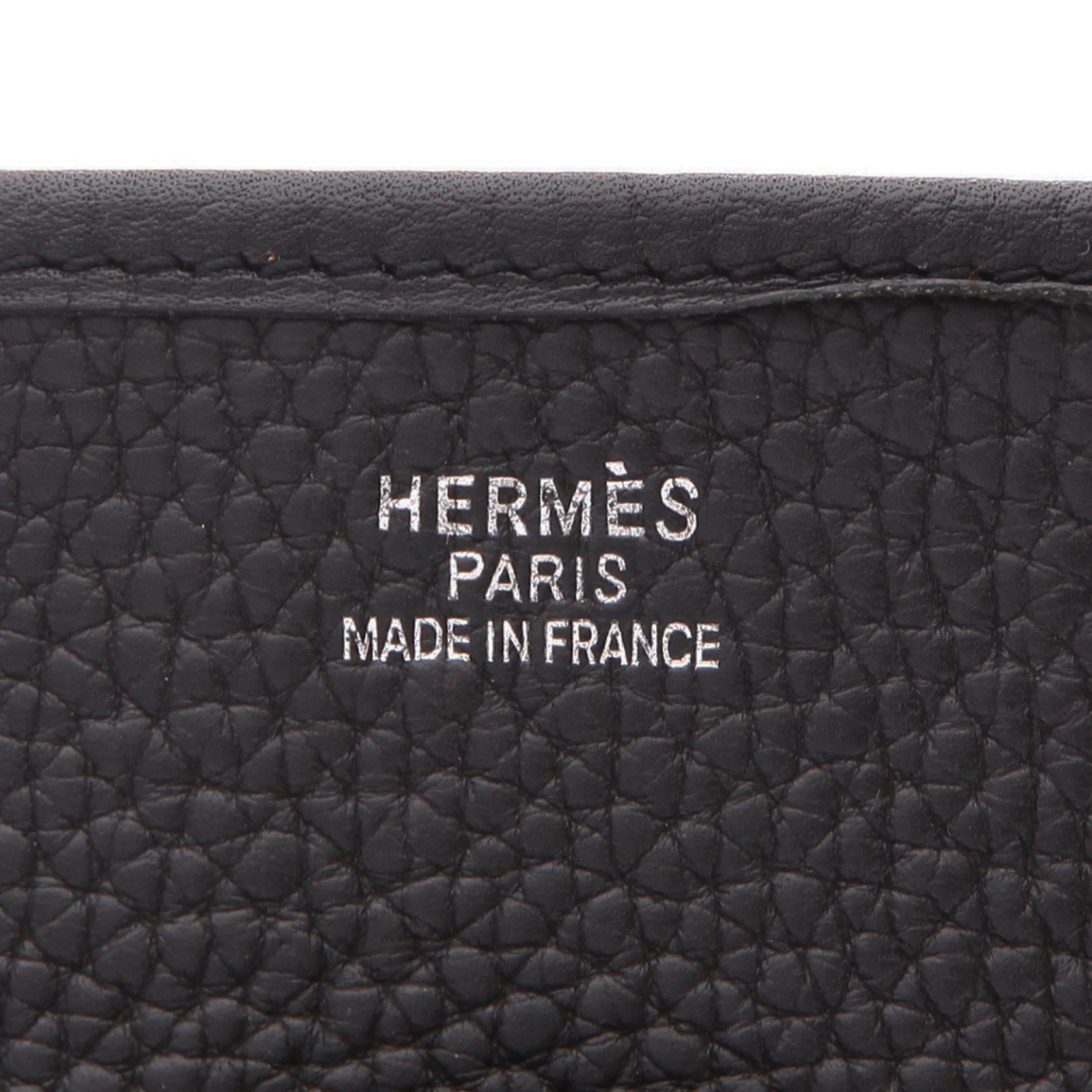 Hermès  Evelyne shoulder bag  in black togo leather - Detail D2