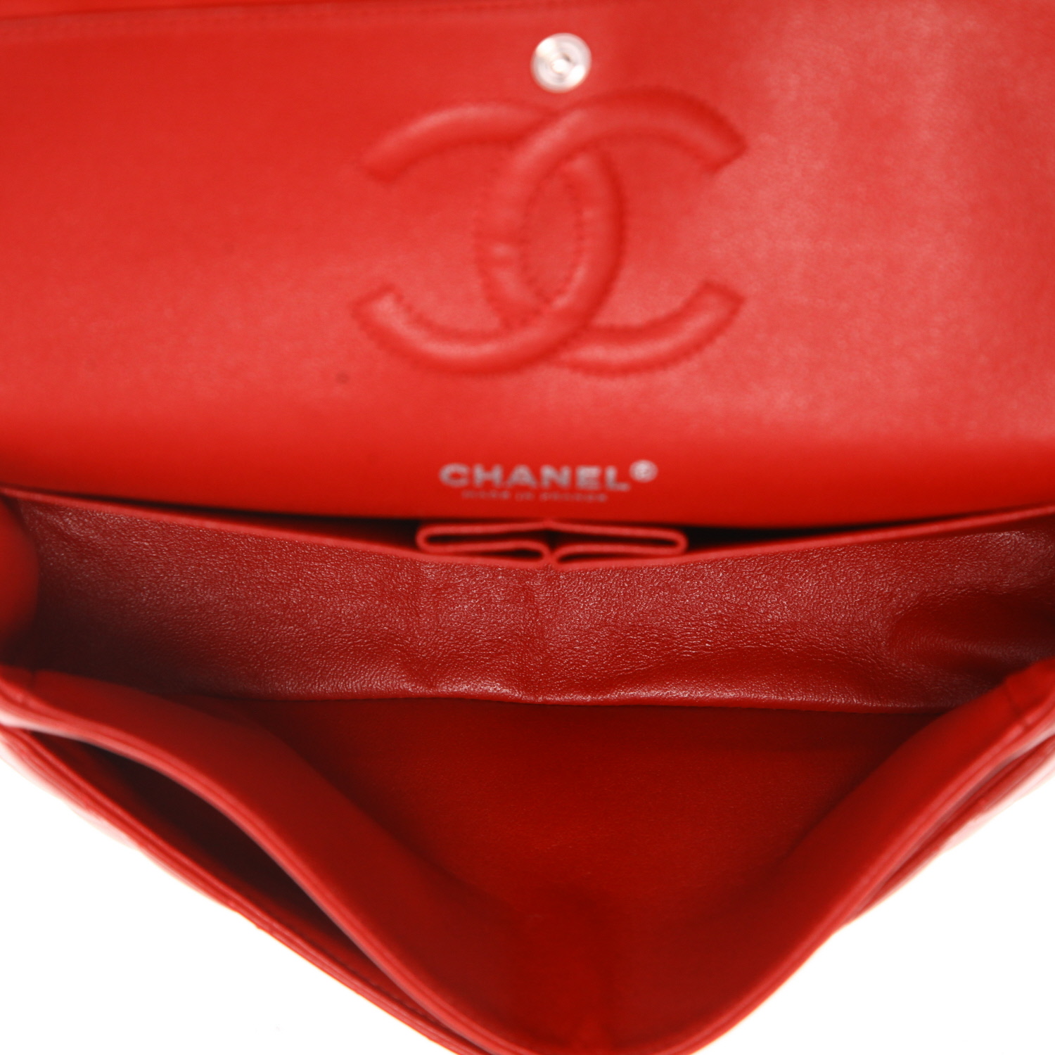 Chanel  Timeless handbag  in red quilted leather - Detail D3