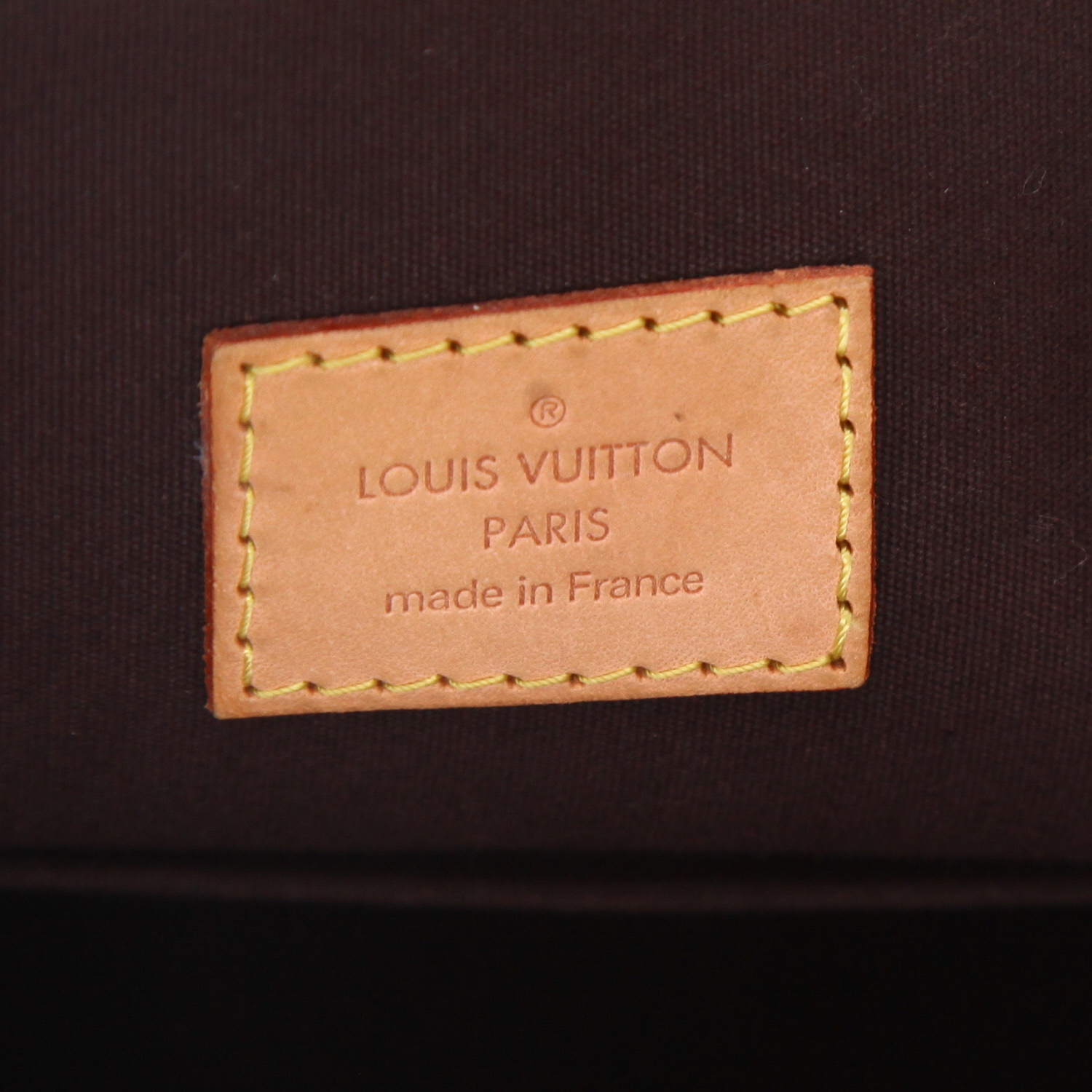 Louis Vuitton  Alma handbag  in plum monogram patent leather - Detail D2