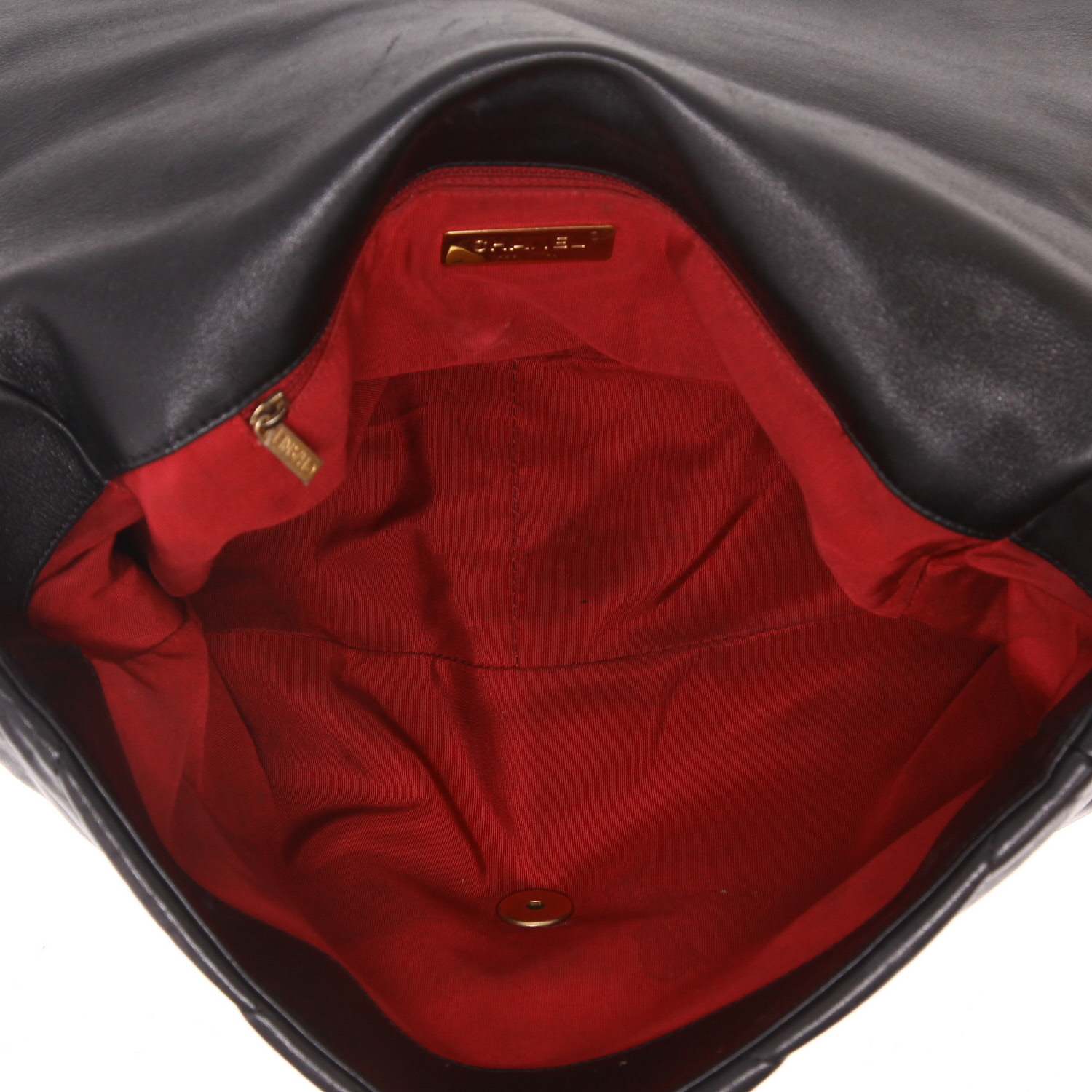 Borsa a tracolla Chanel  19 modello grande  in pelle trapuntata nera - Detail D3