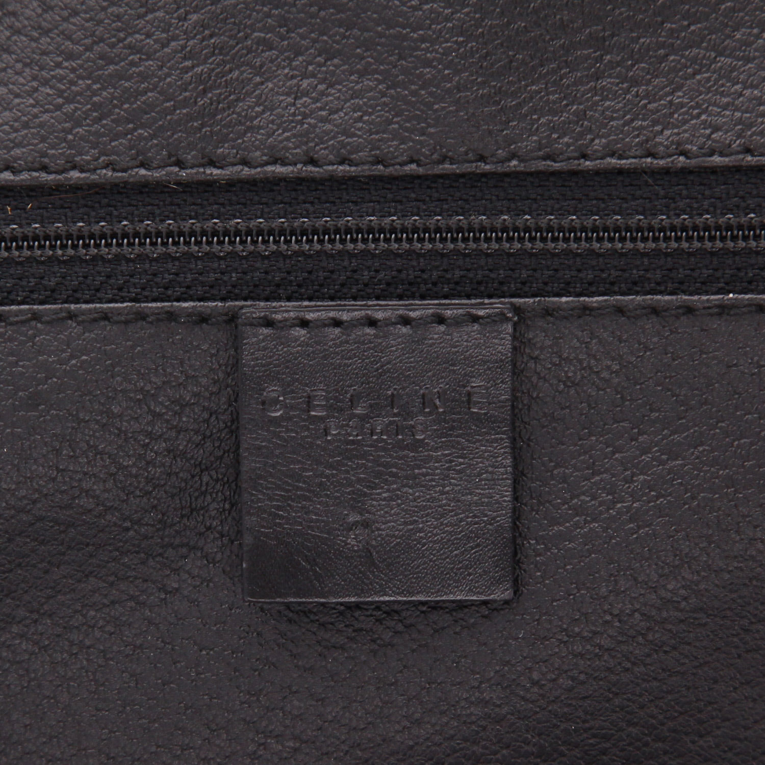 Borsa da viaggio Celine   in tela "Triomphe" marrone e pelle nera - Detail D6