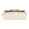 Bolso bandolera Gucci  1955 Horsebit mini  en lona Monogram beige y cuero blanco - Detail D1 thumbnail