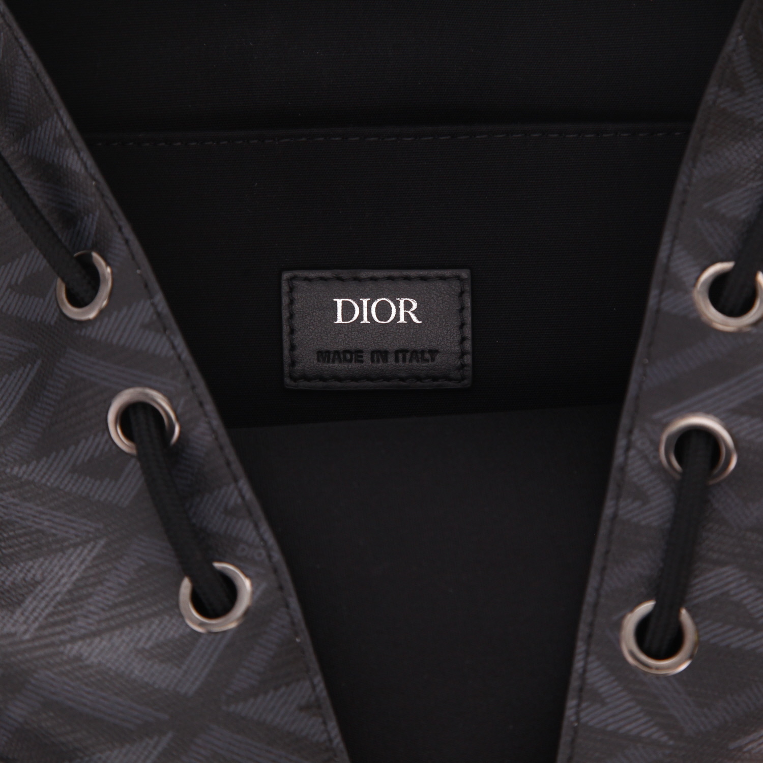 Mochila Dior  Hit the Road en lona Monogram negra - Detail D2