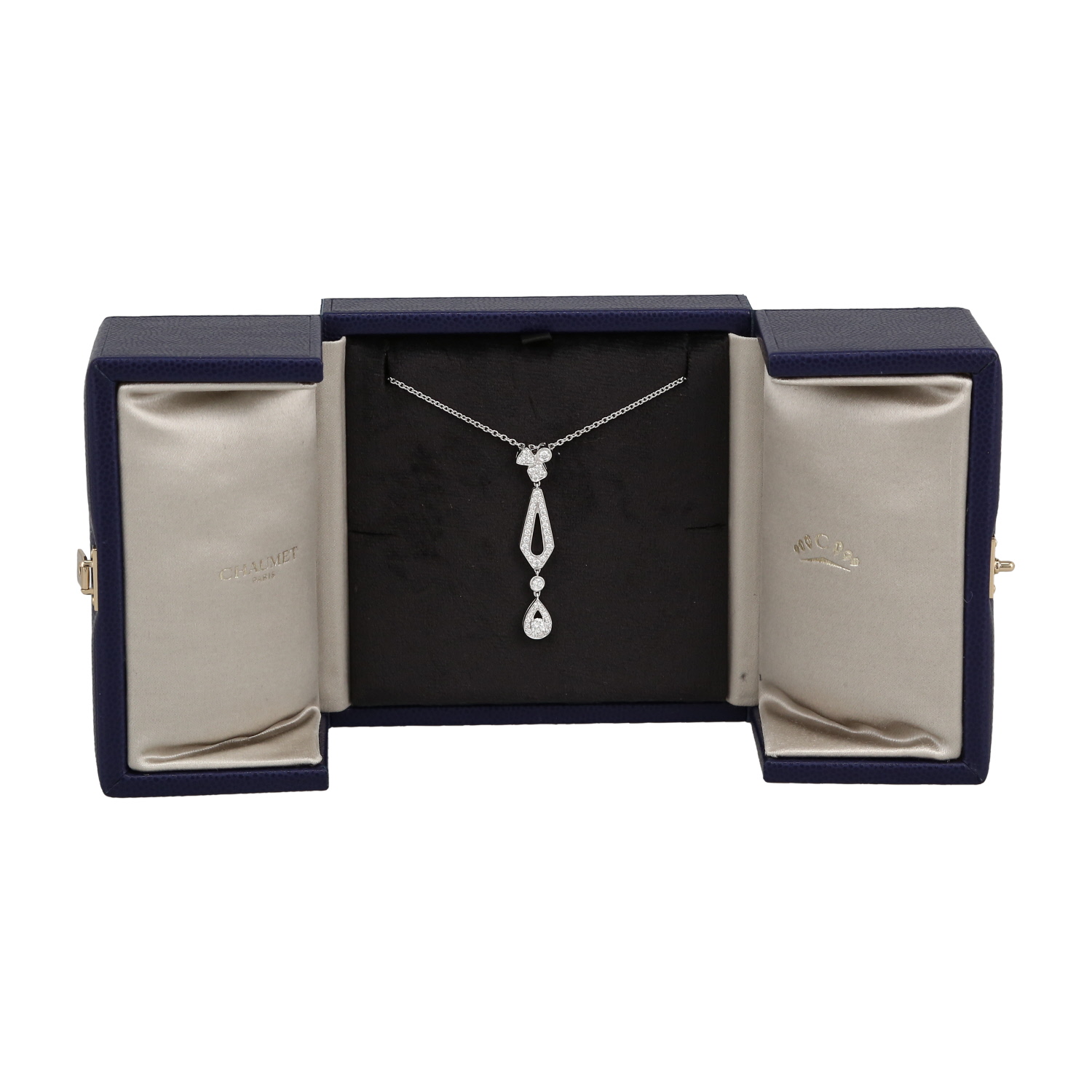 Collier Chaumet Joséphine en or blanc et diamants - Detail D2