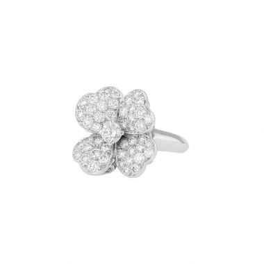 Anello Van Cleef 
Arpels Cosmos modello piccolo in oro bianco e diamanti