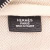 Bolso de mano Hermès  Victoria en cuero togo negro - Detail D2 thumbnail