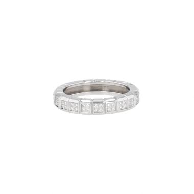 Anello Chopard Ice Cube in oro bianco e diamanti