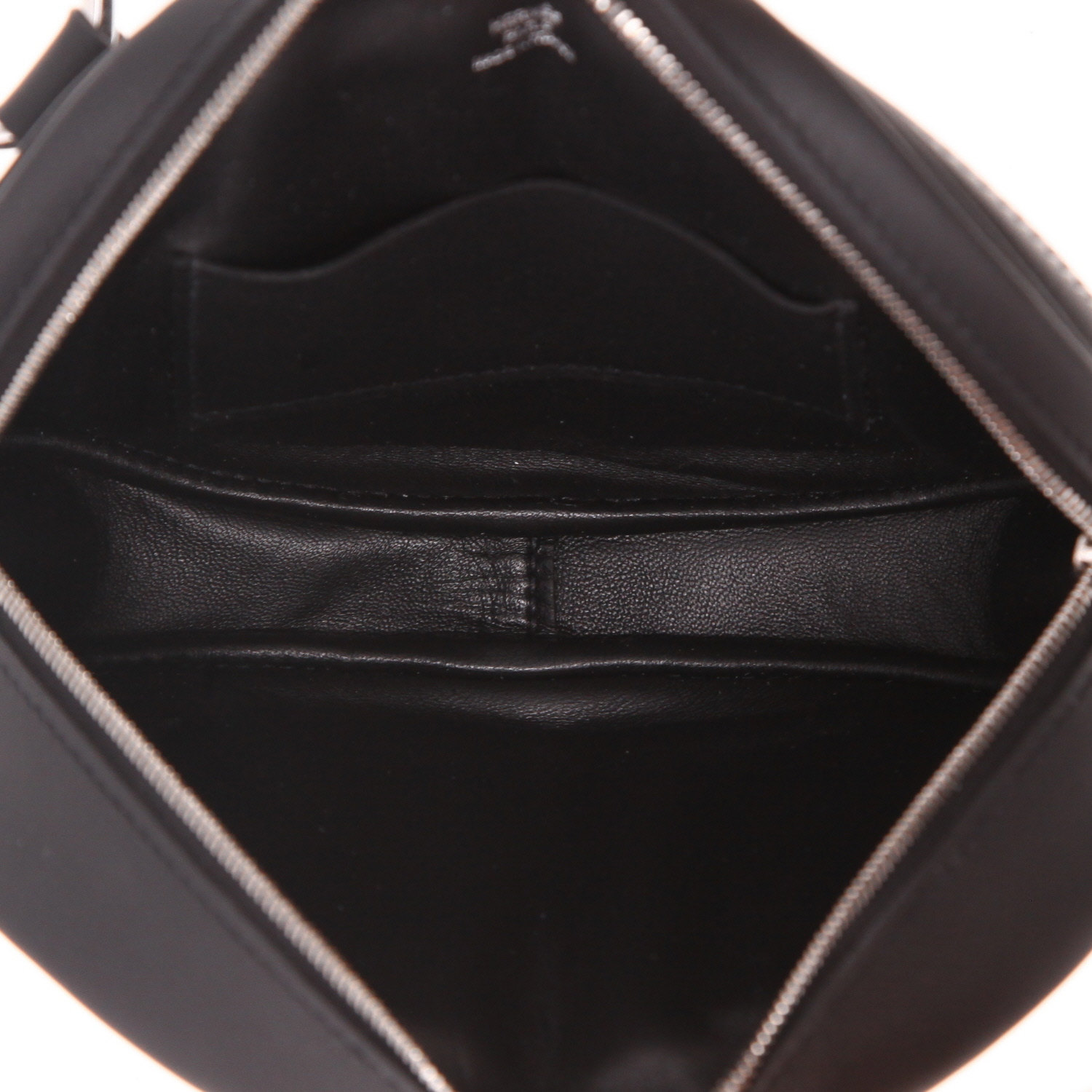 Pochette-ceinture Hermès  In-The-Loop en cuir Swift noir - Detail D3