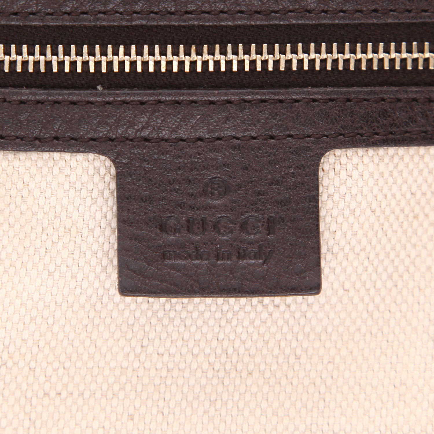 Bolso de mano Gucci  Bamboo en lona Monogram beige y cuero marrón - Detail D2