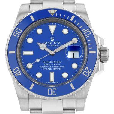 Rolex Submariner Date  in white gold Ref: Rolex - 116619  Circa 2012
