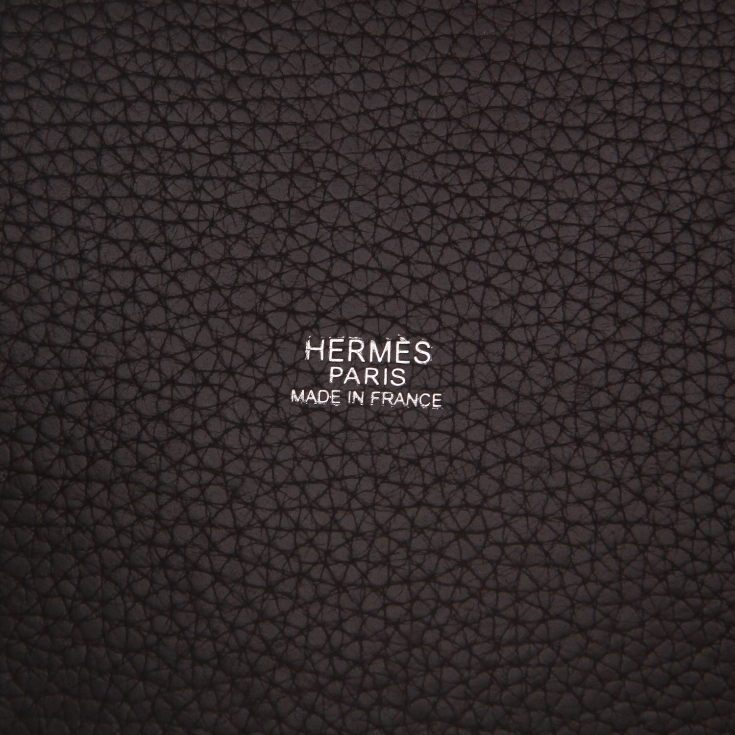 Hermès  Picotin 22 cm handbag  in chocolate brown leather taurillon clémence - Detail D2