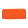 Hermès  Kelly 28 cm handbag  in orange ostrich leather - Detail D1 thumbnail