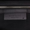 Bolso bandolera Givenchy  Pandora en nubuck y cuero negro - Detail D2 thumbnail